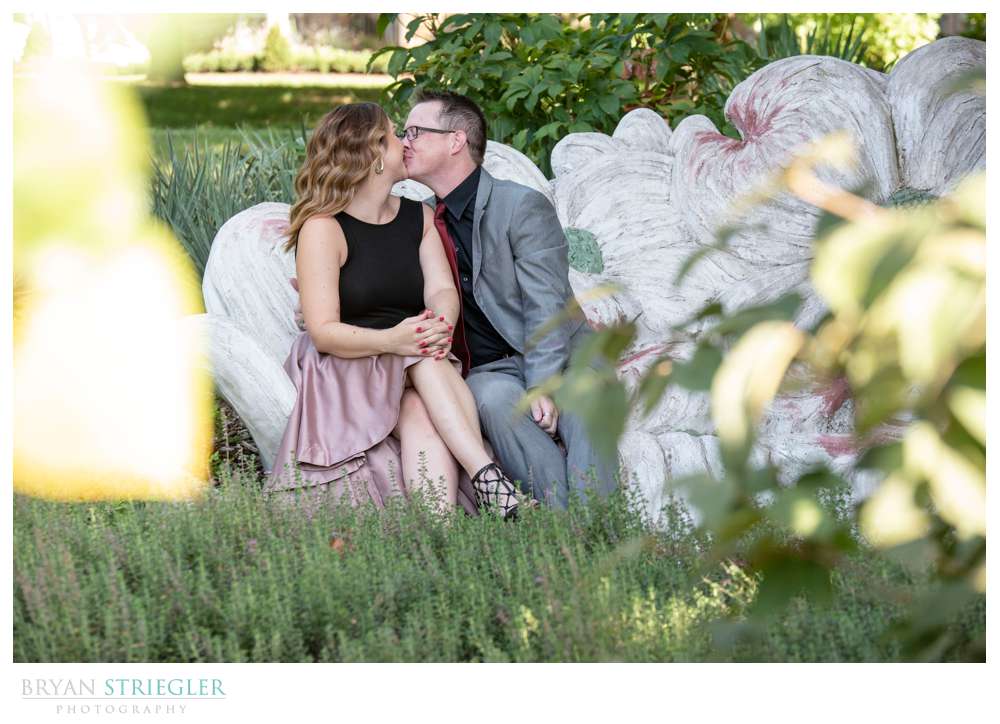 engagement photos at Wilson Park